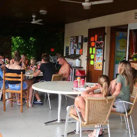 De 30m² Avec Terrasse A - Api-1-52-539 * Devillac