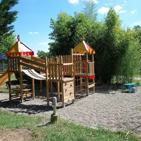 De 30m² Avec Terrasse A - Api-1-52-539 Devillac