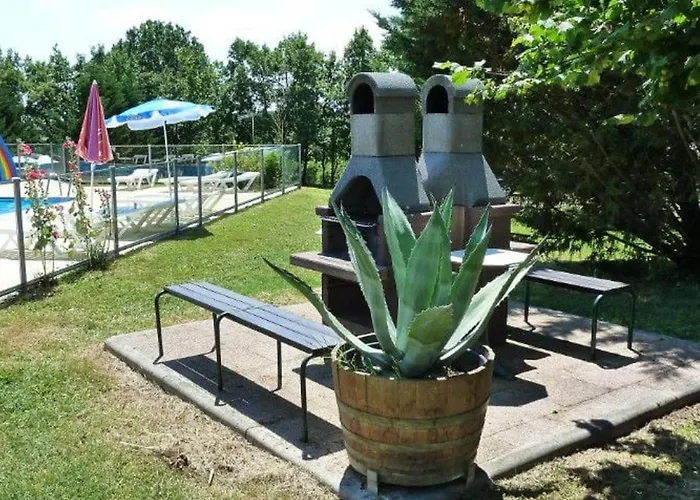 De 30m² Avec Terrasse A - Api-1-52-539 *