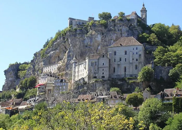 De 30m² Avec Terrasse A - Api-1-52-539