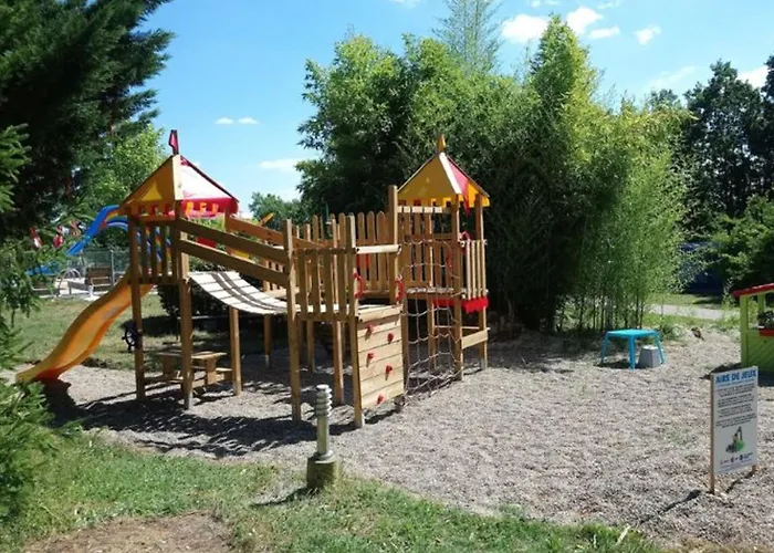 De 30m² Avec Terrasse A - Api-1-52-539 Devillac