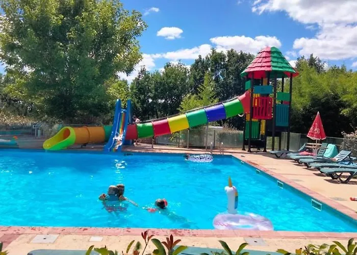 De 30m² Avec Terrasse A - Api-1-52-539 *