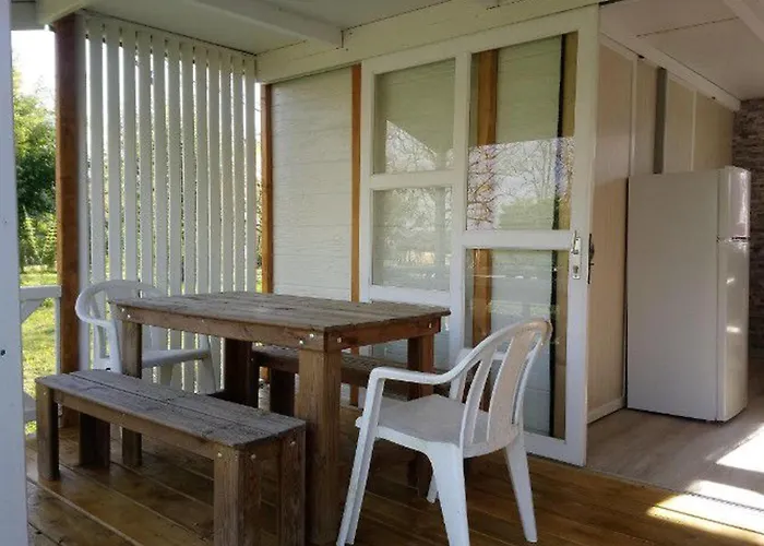 De 30m² Avec Terrasse A - Api-1-52-539